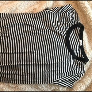 short sleeve brandy melville tee